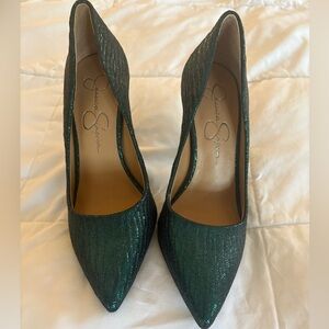Jessica Simpson Green Elegant Pointed-Toe Heels